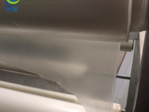 TPU環(huán)保膜強度高、韌性好、耐寒性、耐油性復(fù)合膜